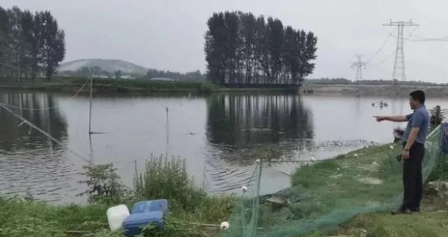 防汛一線勇擔當，最是風雨現初心